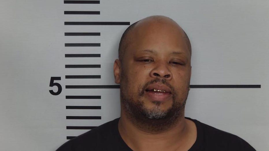 Alleged Kentucky deadbeat dad who owes over $100K in child support ...