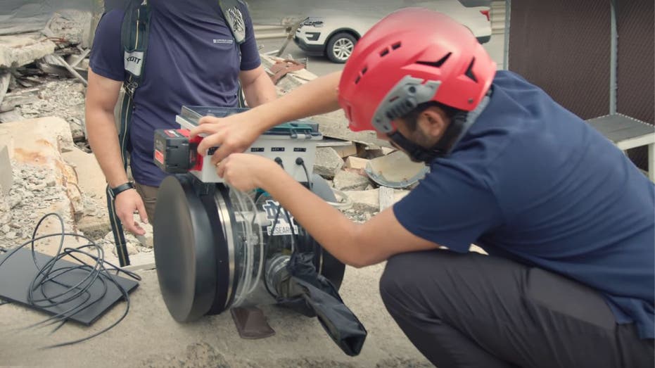 Soft Vine Like Robot Helps Rescuers Find Survivors Fox 24 Wtat