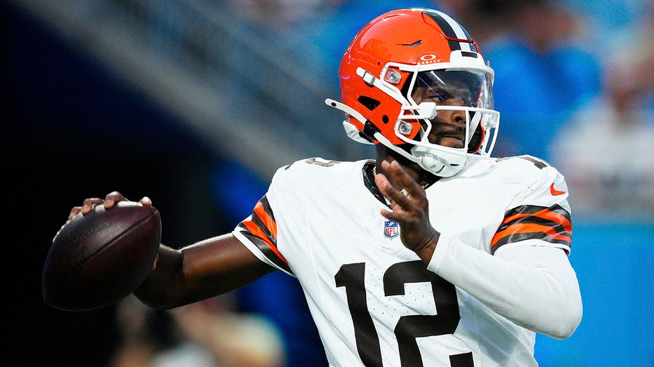 Shedeur Sanders remains 4th on Browns' unofficial depth chart ahead of